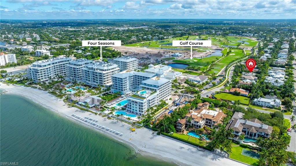 250 Golf Dr, Naples