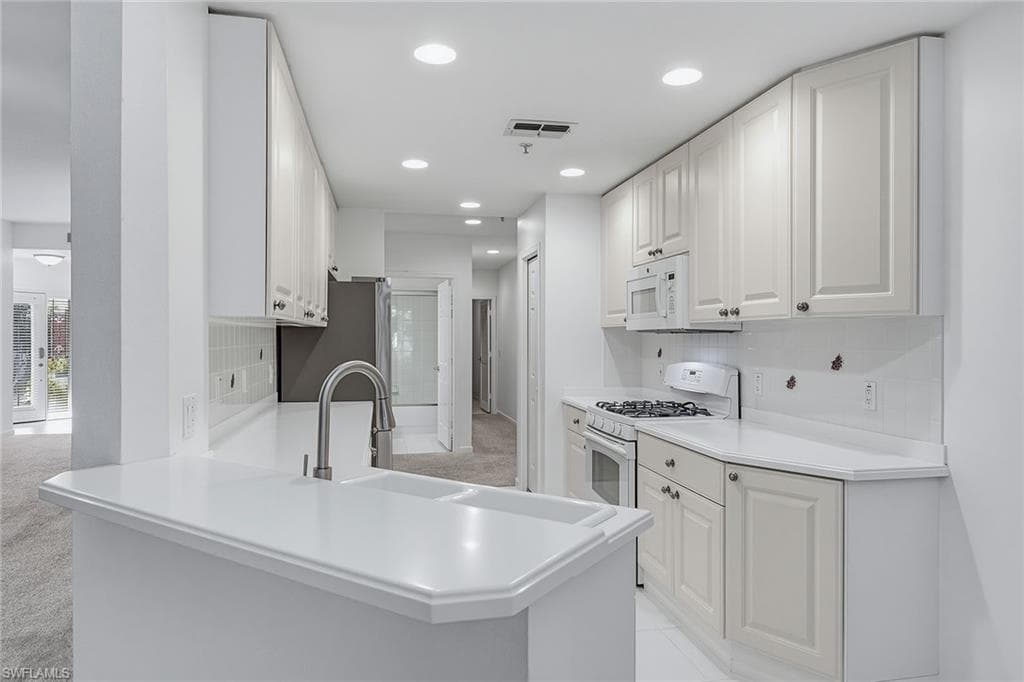 3965 Deer Crossing Ct #103, Naples, photo 3