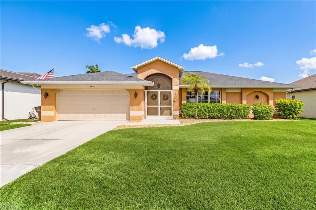 1823 39th St, Cape Coral, photo 2