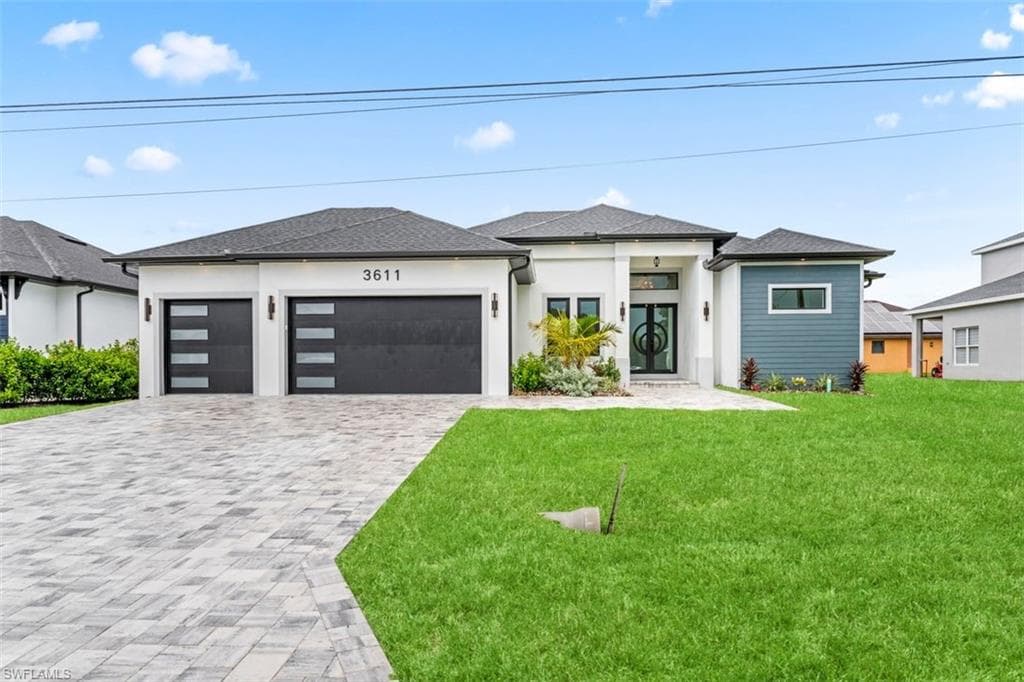 3611 4th Ln, Cape Coral