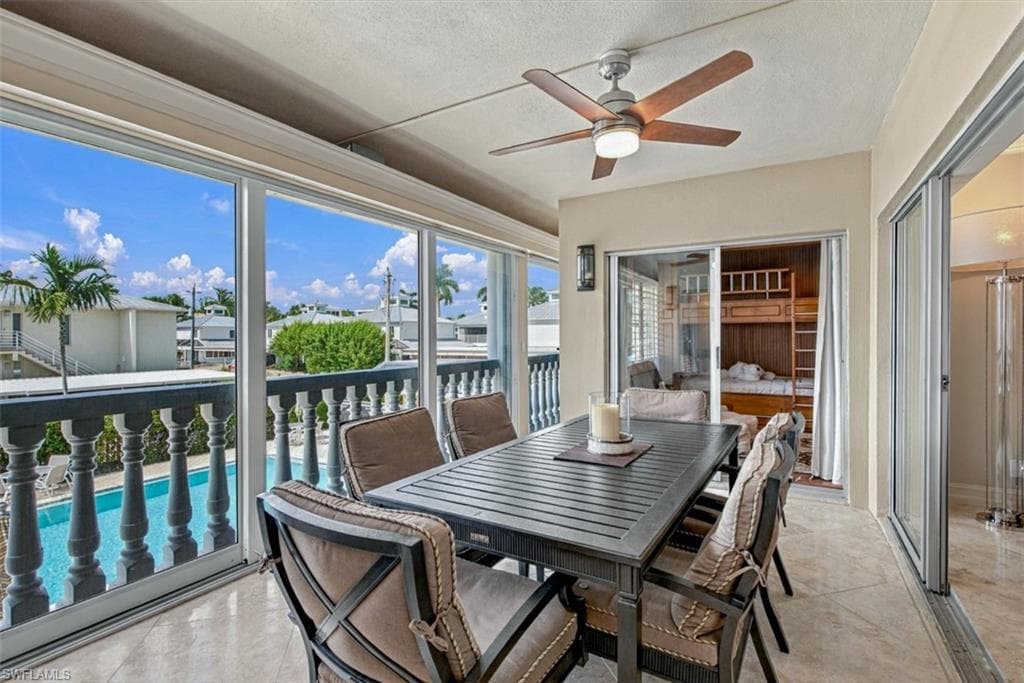 666 3rd St #202, Naples, photo 2