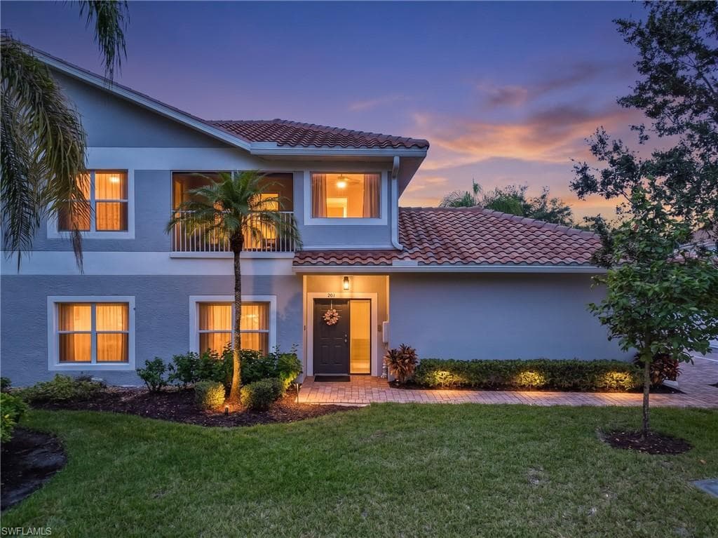 5600 Northboro Dr #201, Naples