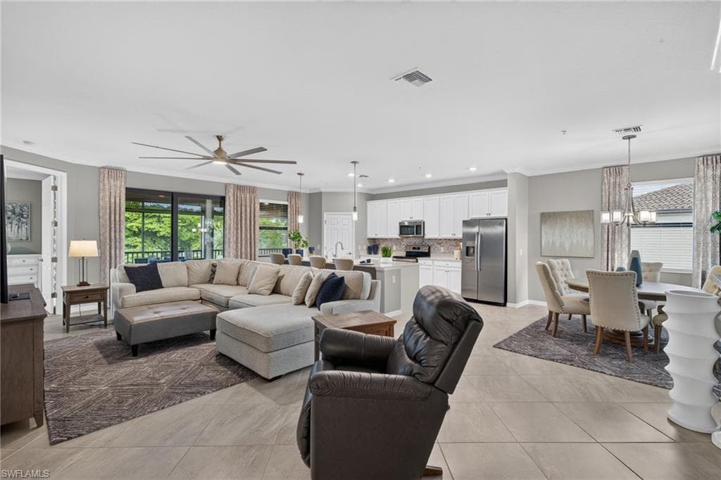 12015 Hawthorn Lake Dr #202, Fort Myers, photo 3
