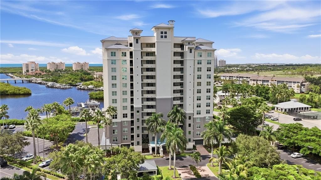 430 Cove Tower Dr #501, Naples