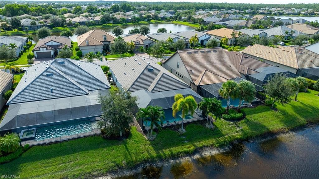 7564 Winding Cypress Dr, Naples, photo 2