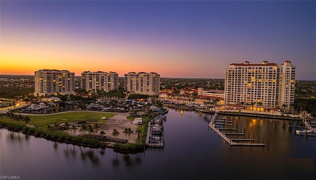 6081 Silver King Blvd #103, Cape Coral
