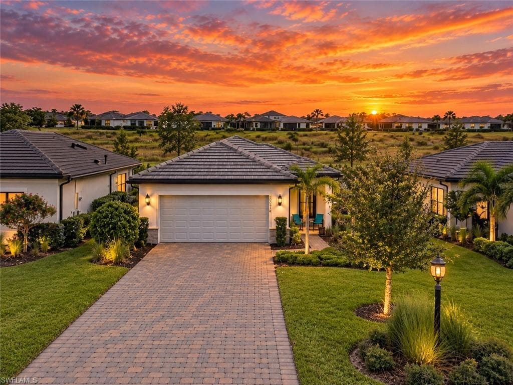 20214 Hartford Blvd, Estero, photo 2