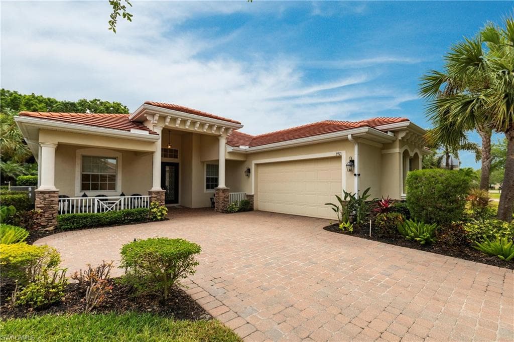 3971 Otter Bend Cir, Fort Myers, photo 3