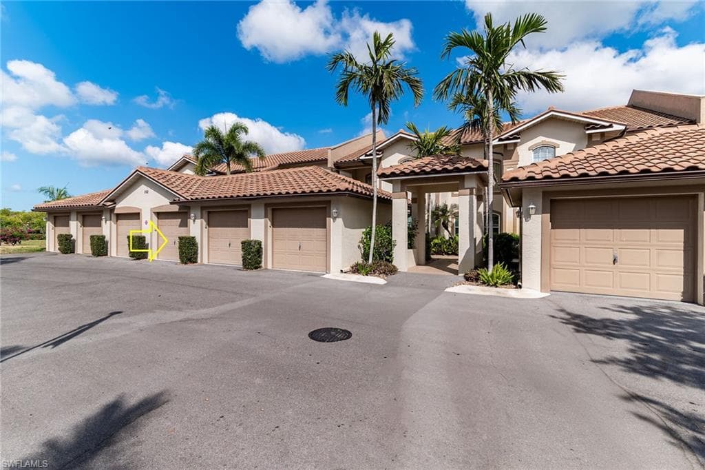 162 Newport Dr #1208, Naples, photo 2