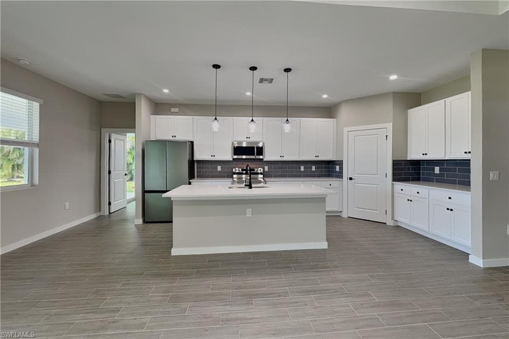 16387 Alcira Cir, Punta Gorda, photo 2