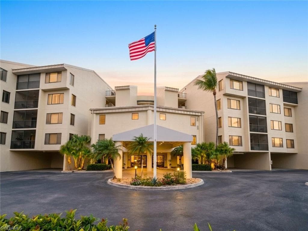 7327 Estero Blvd #100, Fort Myers Beach