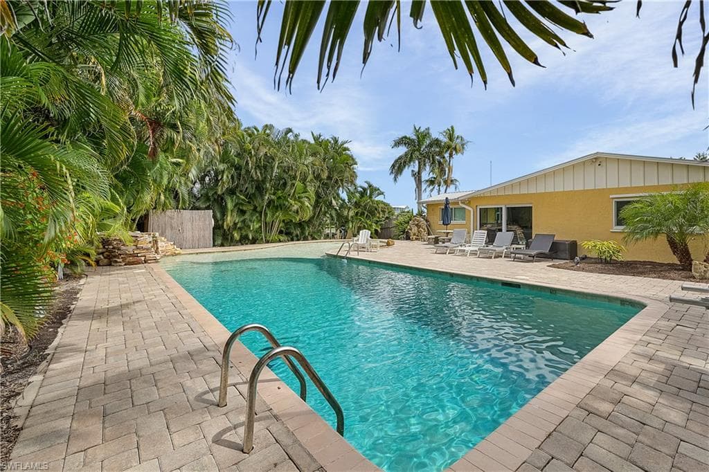 3596 Emerald Ave, St. James City, photo 3