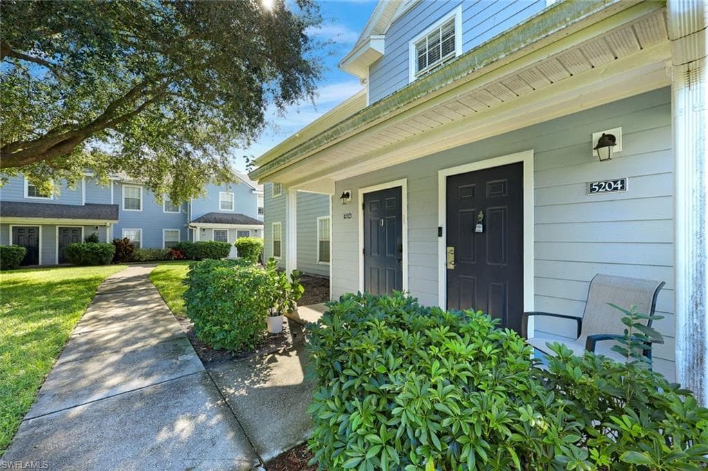 14895 Pleasant Bay Ln #204, Naples