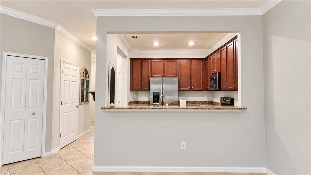2703 Blossom Way, Naples, photo 3