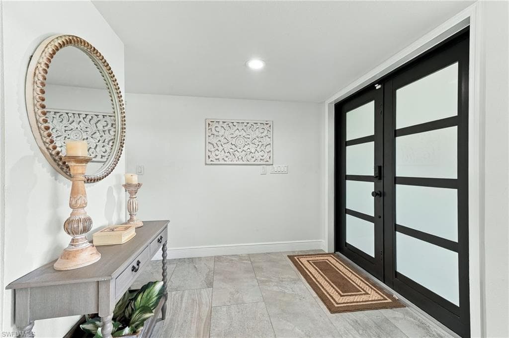 1928 15th Ter, Cape Coral, photo 3