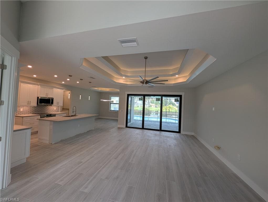 155 Aviation Pkwy, Cape Coral, photo 3