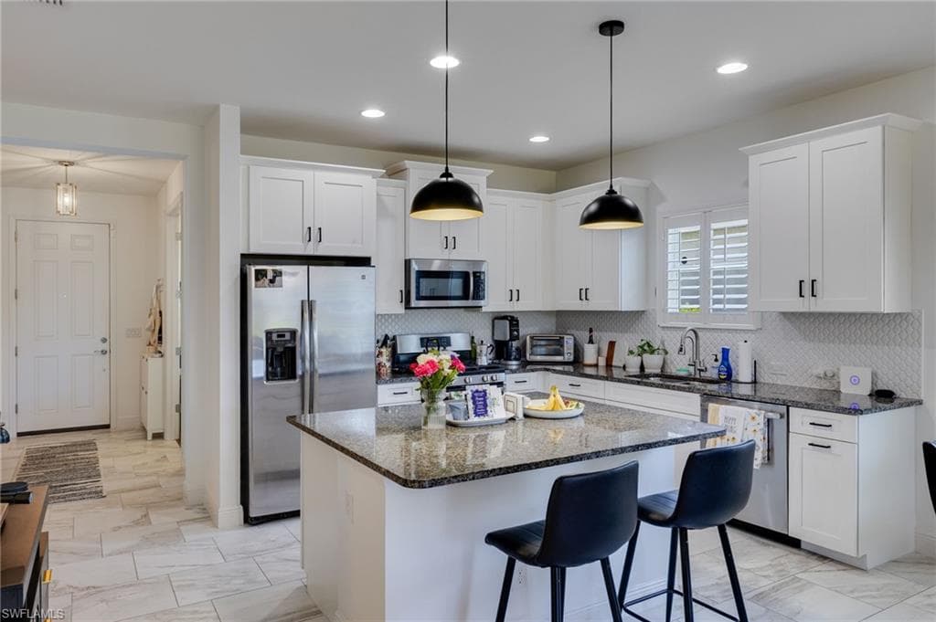 4630 Mystic Blue Way, Fort Myers, photo 2
