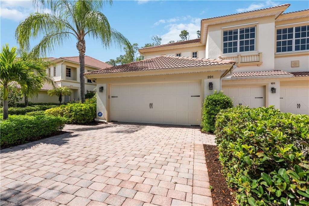 26425 Lucky Stone Rd #201, Bonita Springs, photo 2