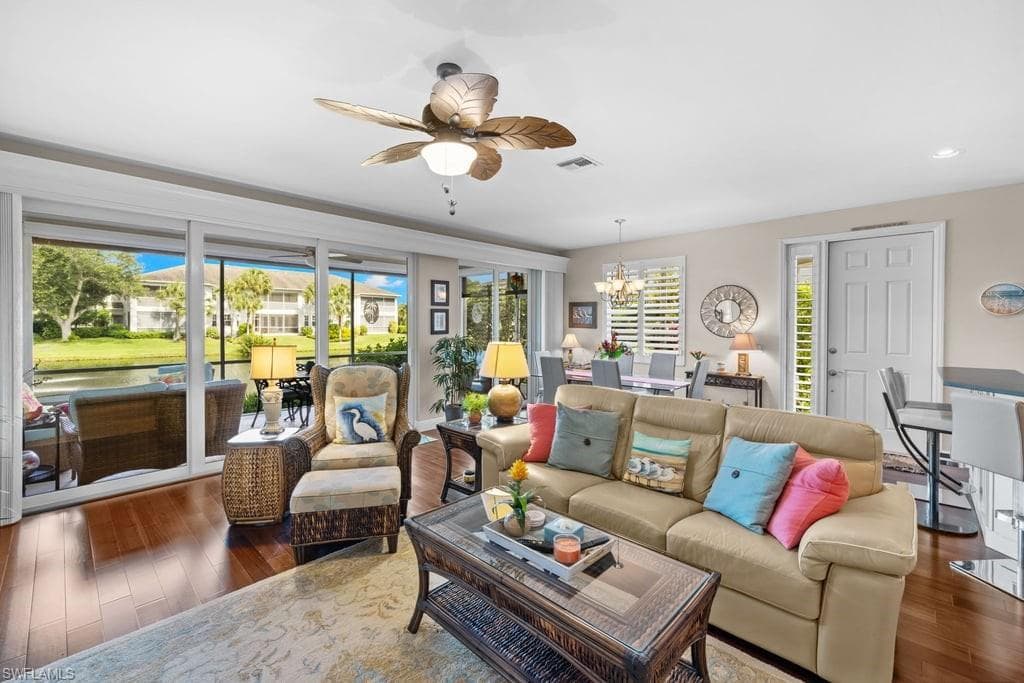 5075 Yacht Harbor Dr #103, Naples, photo 3