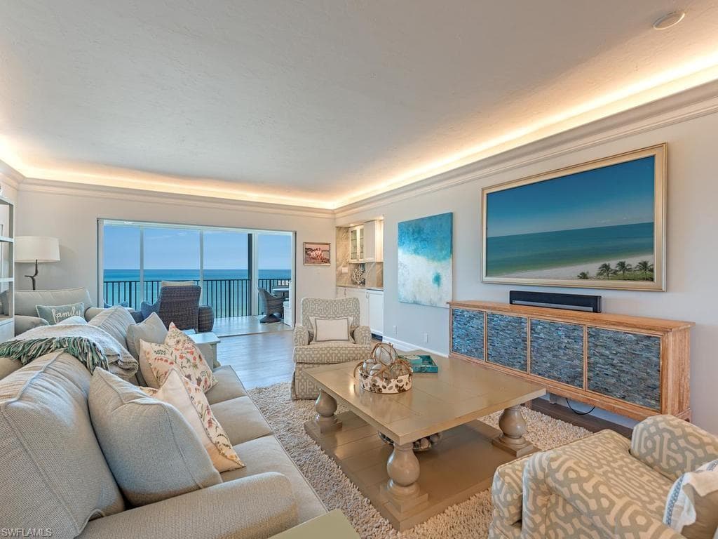 2905 Gulf Shore Blvd #803, Naples, photo 2