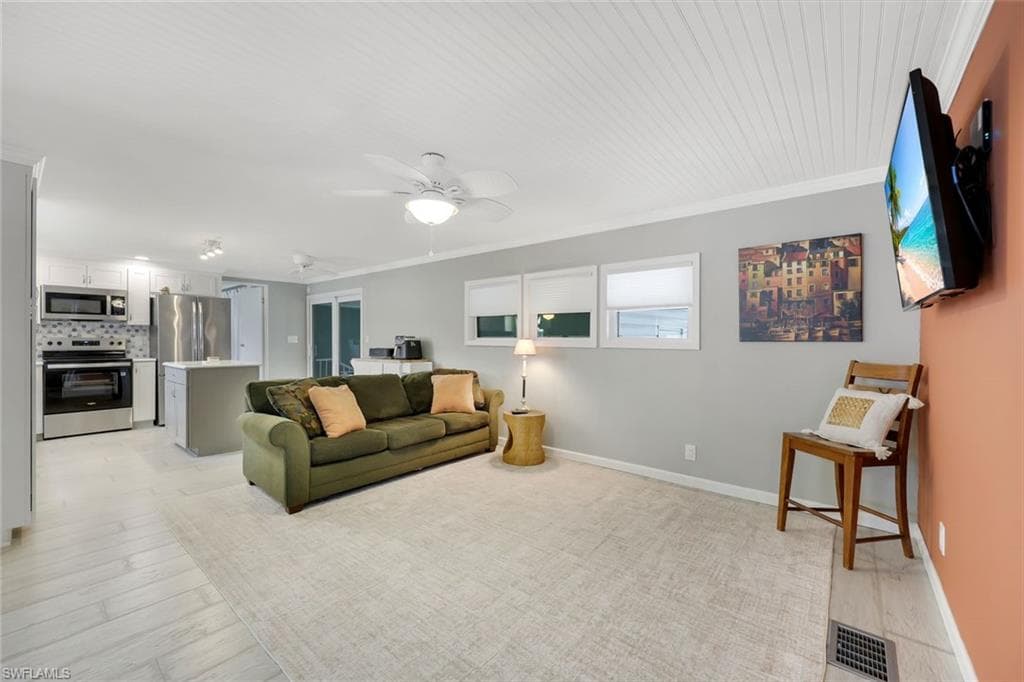 27365 Joann Dr, Bonita Springs, photo 2