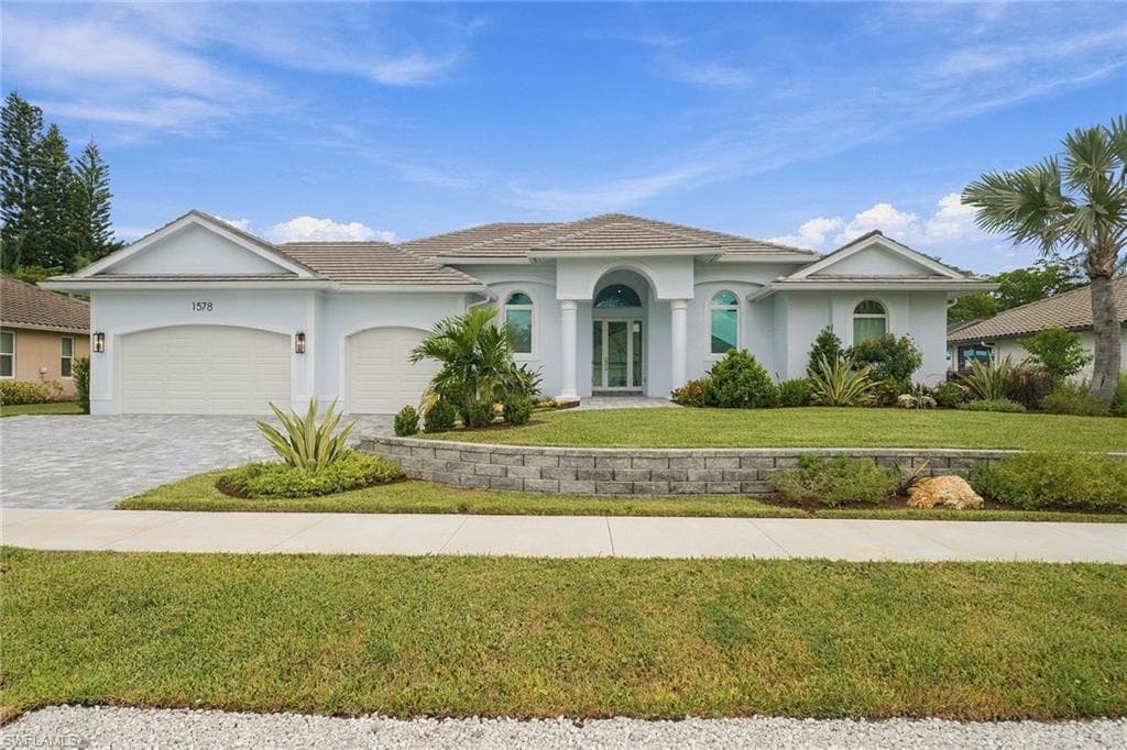 1578 Jamaica Ct, Marco Island, photo 3