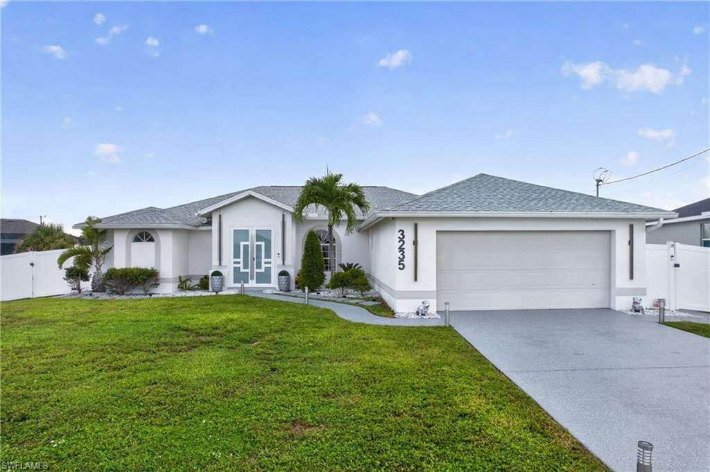 3235 17th Ln, Cape Coral, photo 3