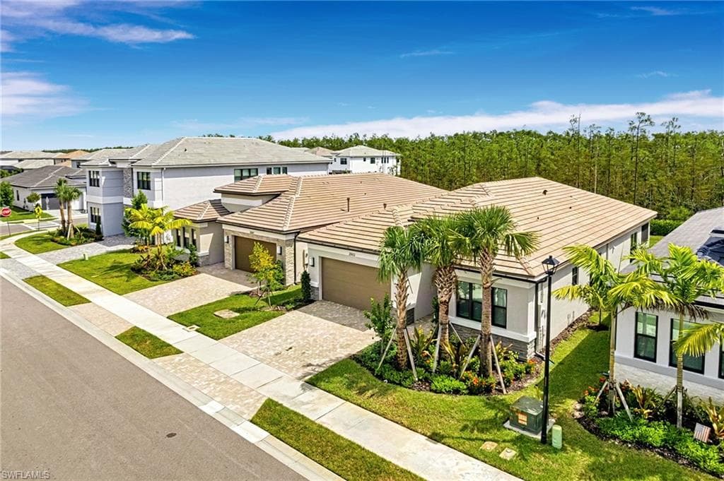 21013 Teak Tree Ter, Estero, photo 2