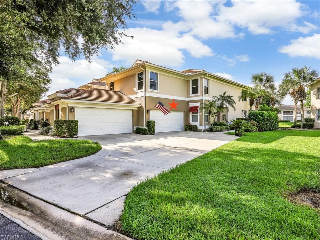 882 Carrick Bend Cir #102, Naples, photo 3