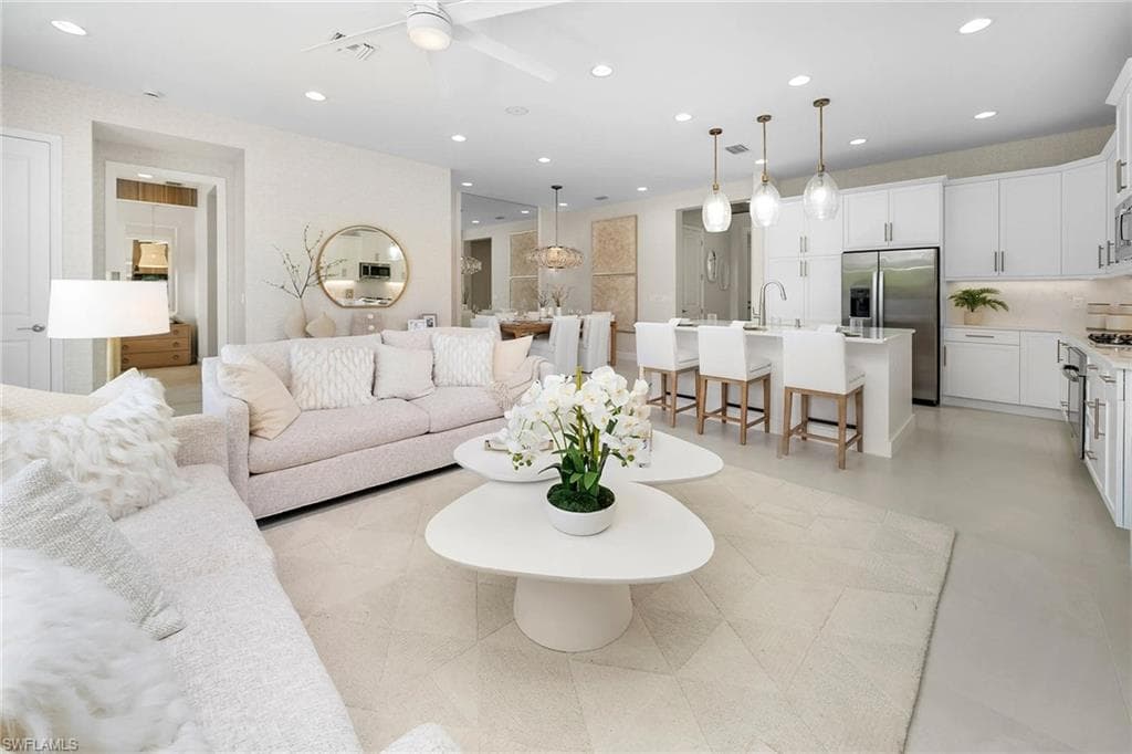 2657 Hyacinth Pl, Naples, photo 2