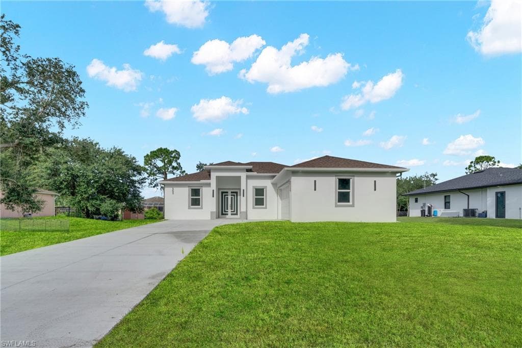 505 Prospect Ave, Lehigh Acres