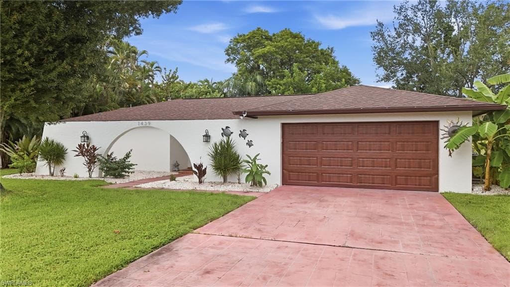 1439 Claret Ct, Fort Myers, photo 2