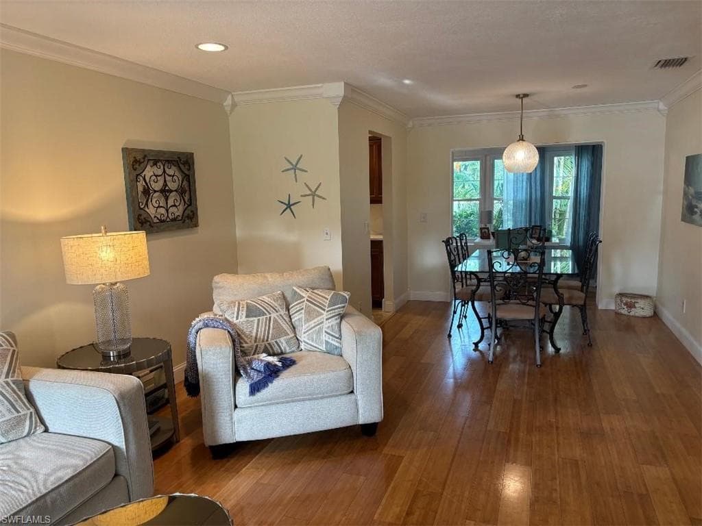 1051 Forest Lakes Dr #21b, Naples, photo 3