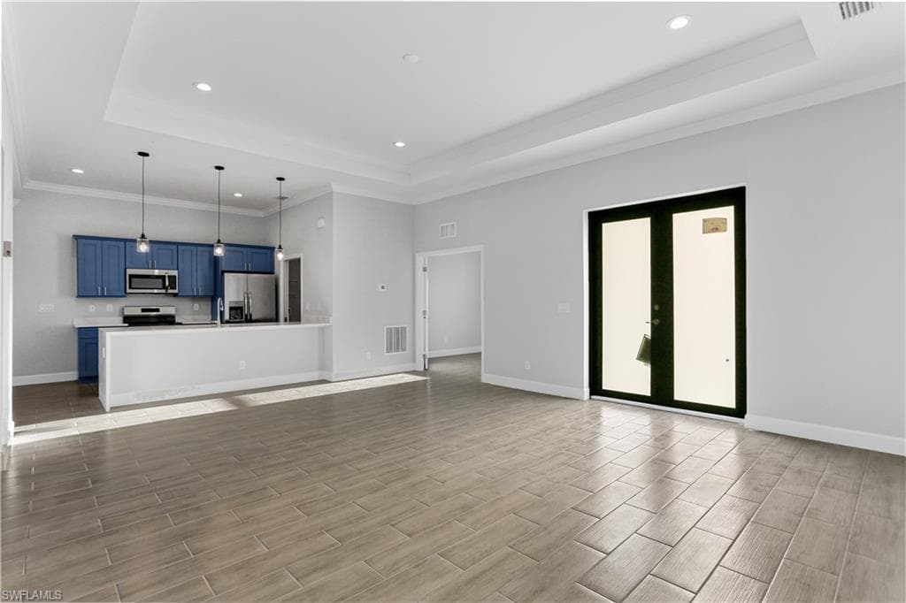 11 18th Pl, Cape Coral, photo 2