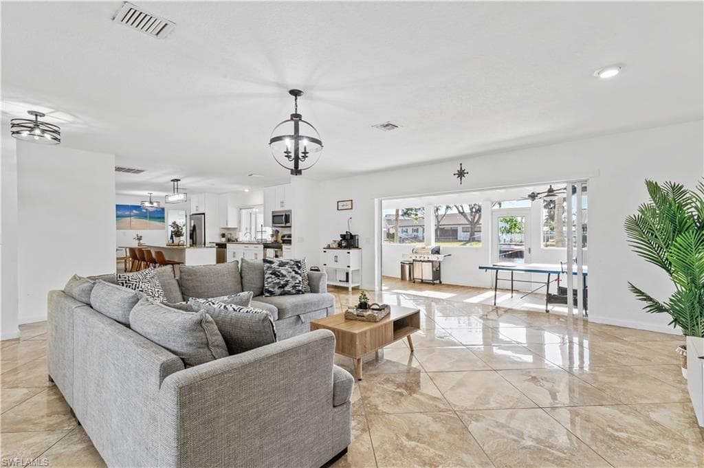 429 Cross St, North Fort Myers, photo 3