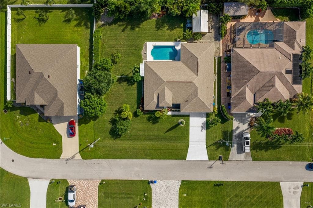 3007 26th Ct, Cape Coral