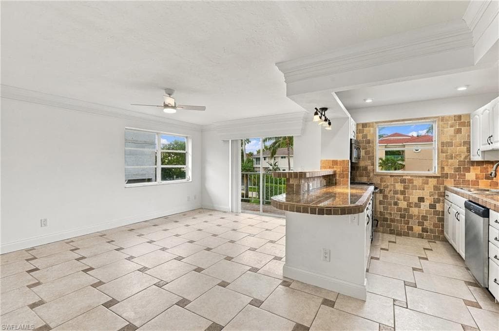 1195 Clam Ct #203, Naples, photo 3