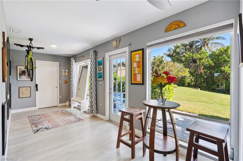 851 Palm View Dr, Naples, photo 3
