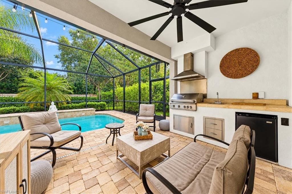 7670 Jacaranda Ln, Naples, photo 2