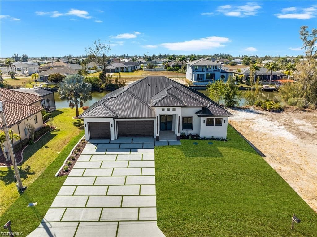 2330 36th Ave, Cape Coral