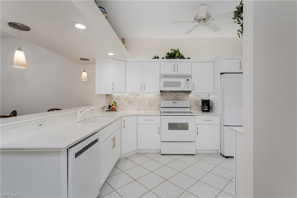 6700 Beach Resort Dr #5, Naples, photo 3