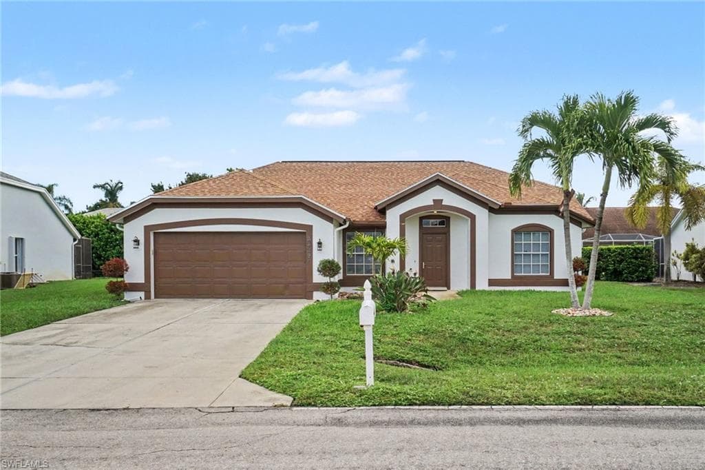 22394 Fountain Lakes Blvd, Estero, photo 2