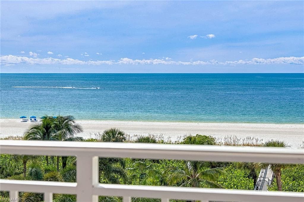 520 Collier Blvd #607, Marco Island