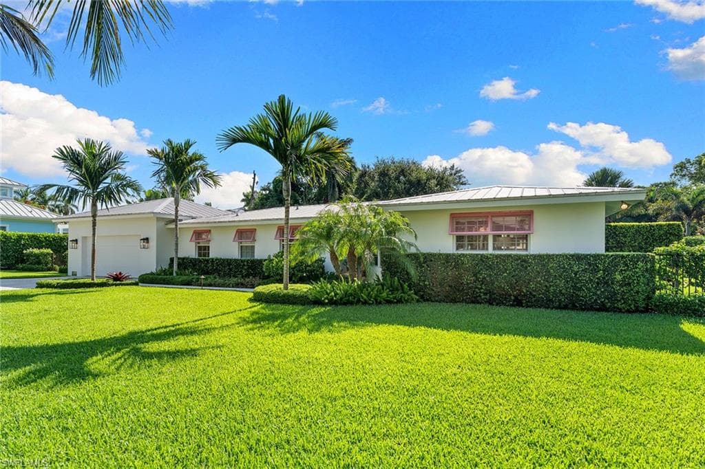 444 3rd St, Naples