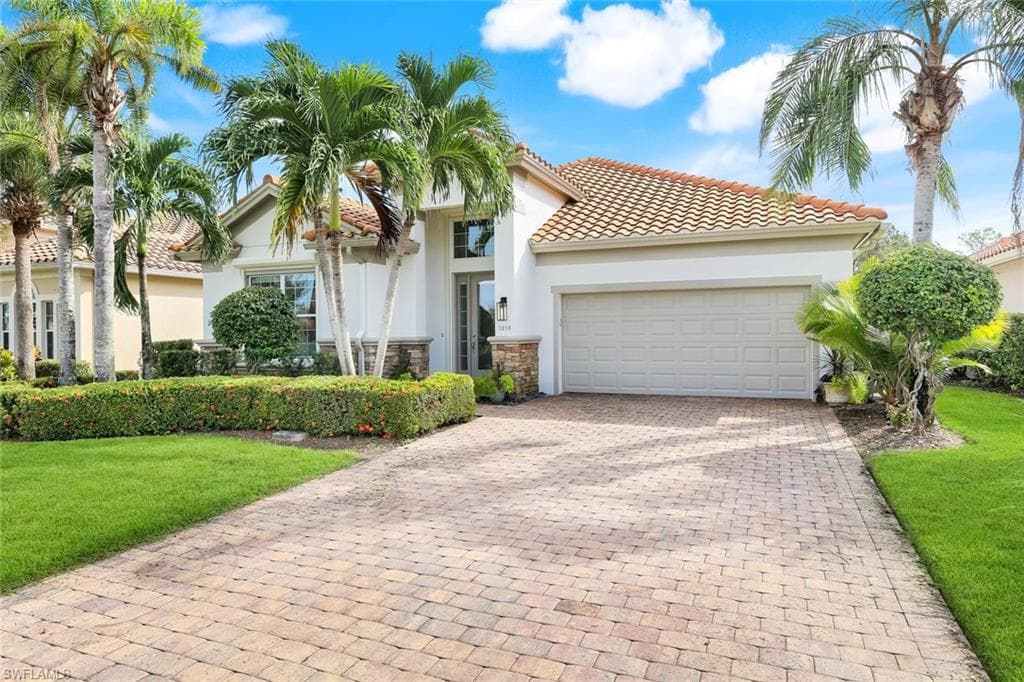 9090 Limestone Ln, Naples, photo 2