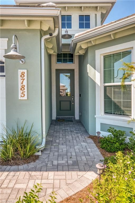 8785 Yucatan Ct, Naples, photo 2