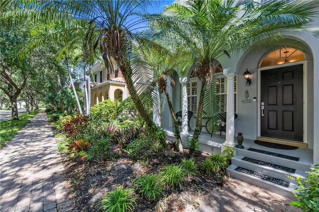 3478 Bravada Way, Naples