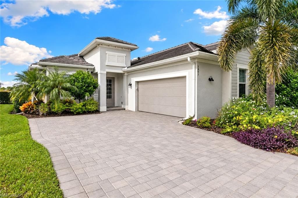 5897 Berwick Ln, Ave Maria