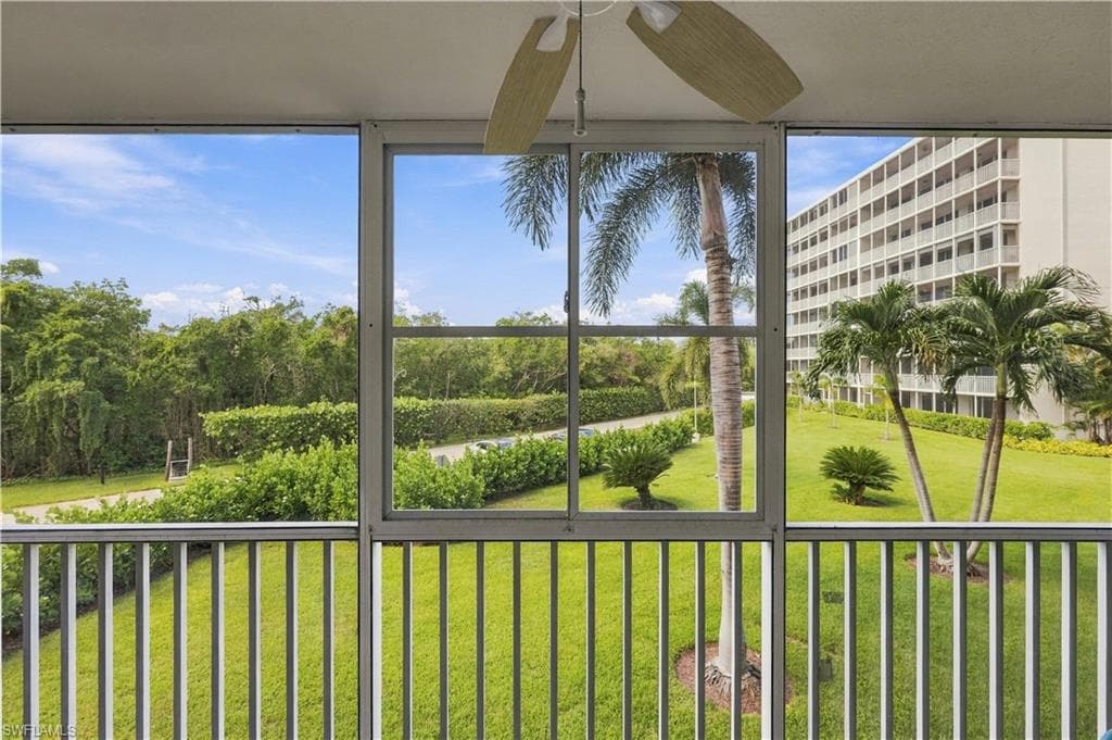 3 Bluebill Ave #205, Naples, photo 3