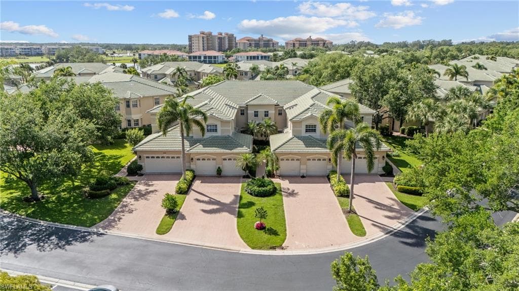 658 Vintage Reserve Cir #7c, Naples, photo 3